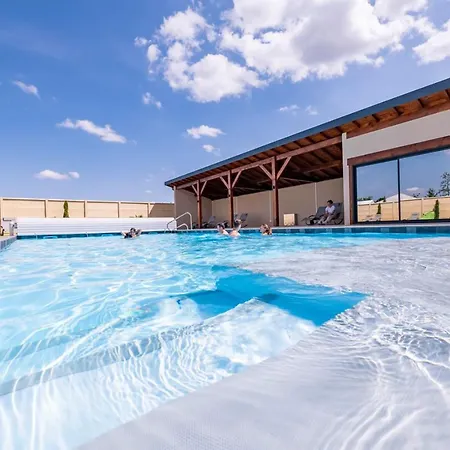 Kamp alanı Avec Jacuzzi Privatif - 6 Pers. - Api-1-52-1964 Arbigny