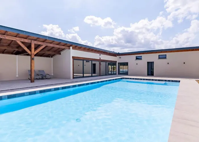 Avec Jacuzzi Privatif - 6 Pers. - Api-1-52-1964 Campsite Arbigny
